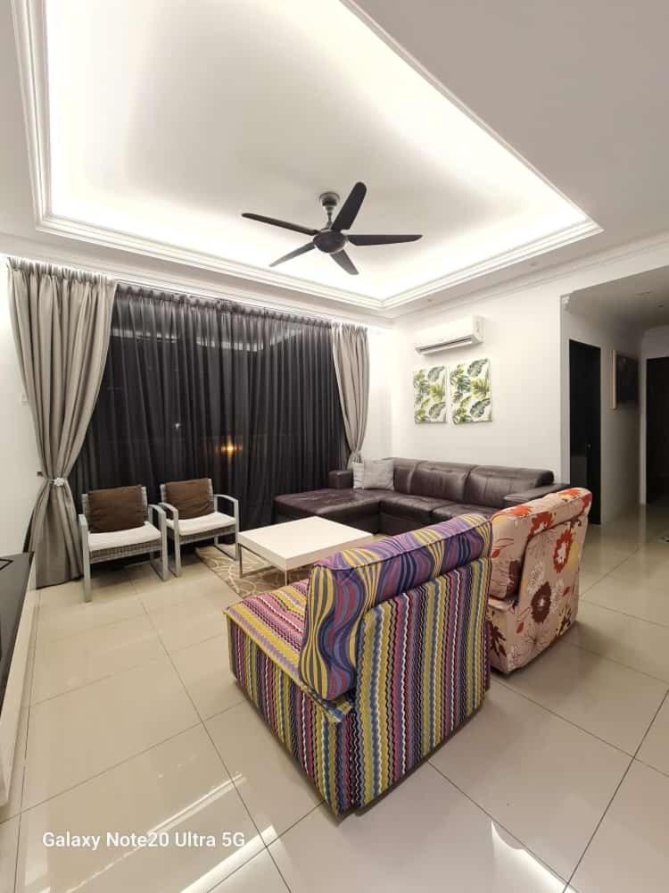 Aiera Homestay @ Meru Casa Kayangan 怡保 外观 照片